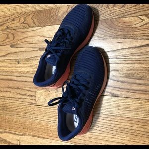 Women’s ASICS Dynaflyte 2.0 Size 9.5